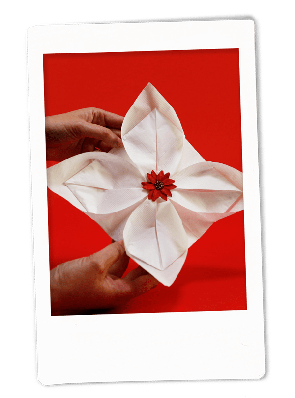 Poinsettia Napkin Fold