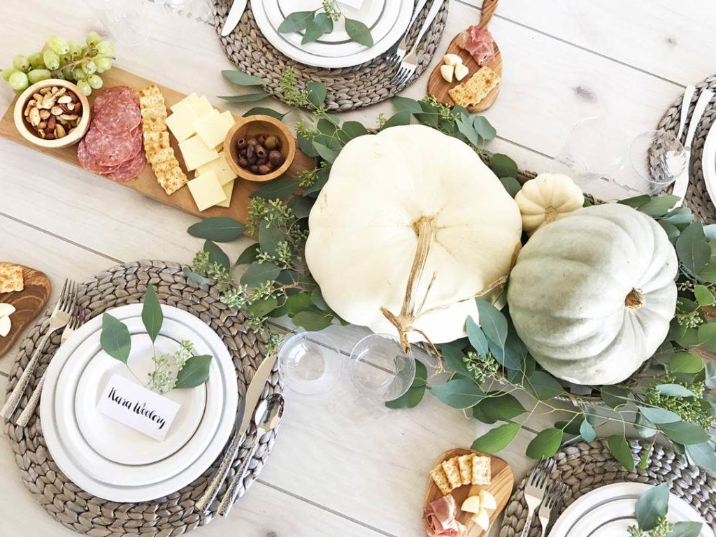 Classic Thanksgiving Tablescape