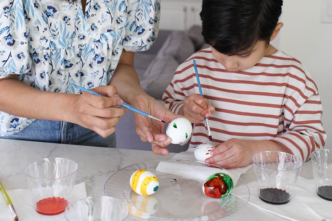 Egg Dyeing with Chinet Crystal cups