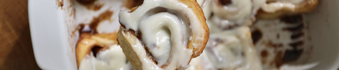 Cinnamon rolls with icing