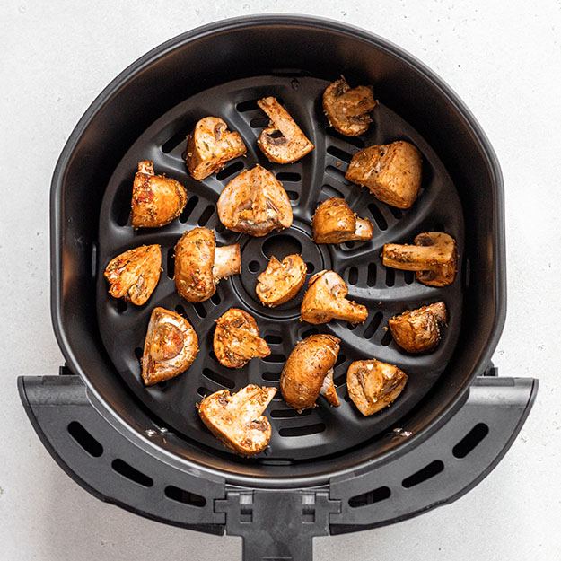 Garlic Butter Air Fryer Mushrooms Recipe - Chinet®