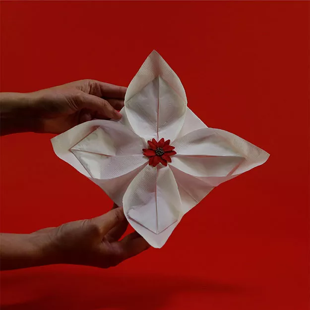 Poinsettia Napkin Fold