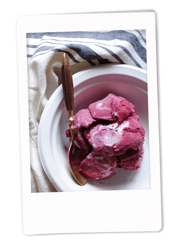 Fresh Blackberry Ice Cream